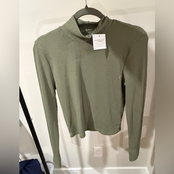 American Eagle Outfitters Tops - American Eagle Outfitters Olive Green Ribbed Top